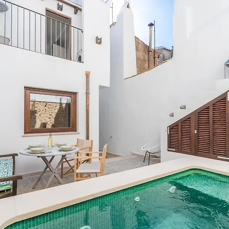 Townhouse On The Rocks By Homevillas360 Holiday home *